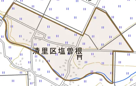 清里区塩曽根とその周辺の地図。町の範囲を重ねている