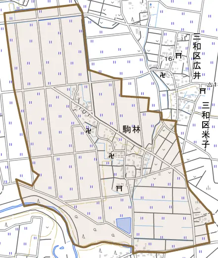大字駒林とその周辺の地図。町の範囲を重ねている