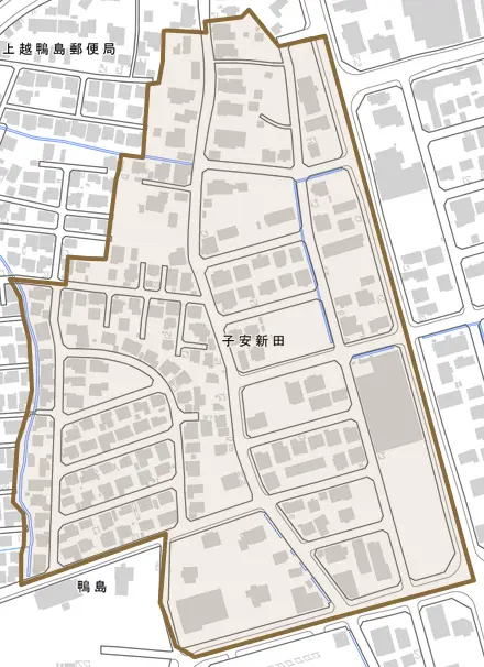子安新田とその周辺の地図。町の範囲を重ねている