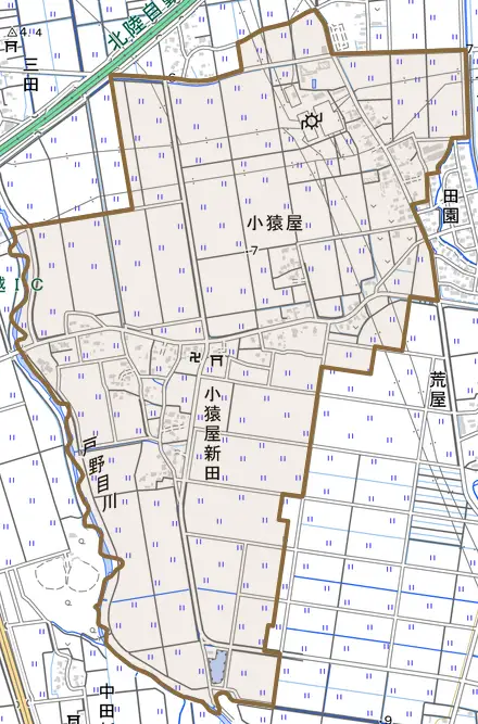 大字小猿屋とその周辺の地図。町の範囲を重ねている