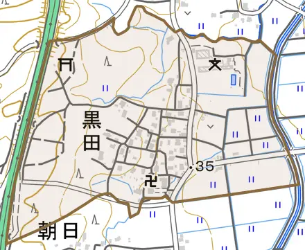 大字黒田とその周辺の地図。町の範囲を重ねている