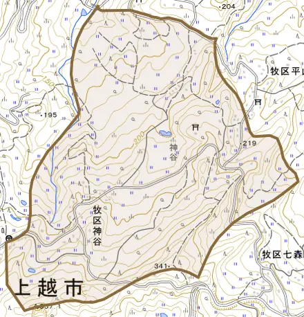 牧区神谷とその周辺の地図。町の範囲を重ねている