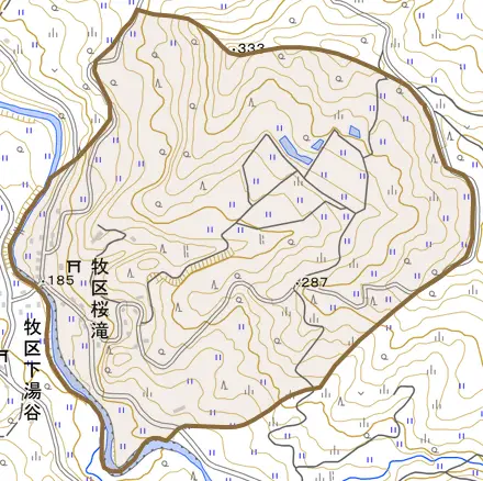 牧区桜滝とその周辺の地図。町の範囲を重ねている