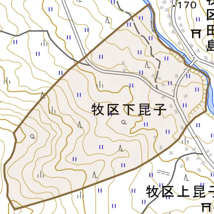 牧区下昆子とその周辺の地図。町の範囲を重ねている