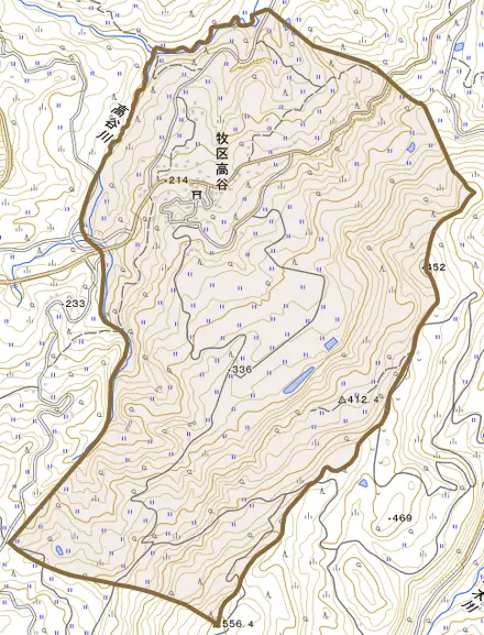 牧区高谷とその周辺の地図。町の範囲を重ねている