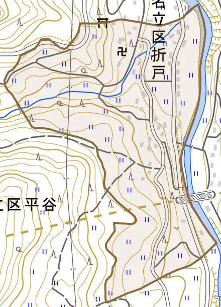 名立区平谷とその周辺の地図。町の範囲を重ねている