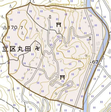 名立区丸田とその周辺の地図。町の範囲を重ねている