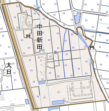 大字中田新田とその周辺の地図。町の範囲を重ねている