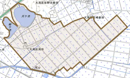 大潟区潟田とその周辺の地図。町の範囲を重ねている