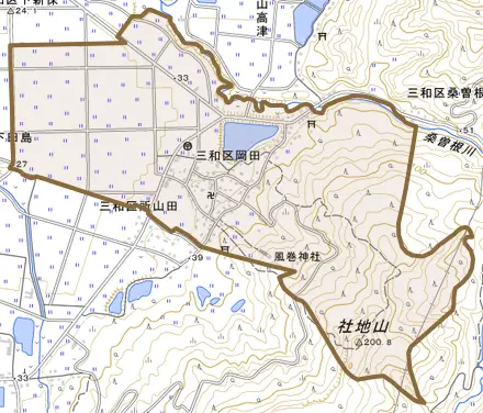 三和区岡田とその周辺の地図。町の範囲を重ねている