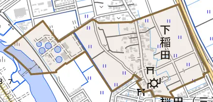 大字下稲田とその周辺の地図。町の範囲を重ねている