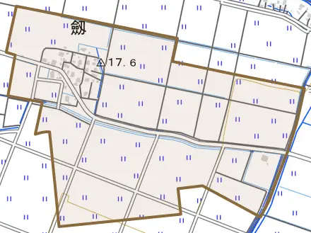 大字劔とその周辺の地図。町の範囲を重ねている