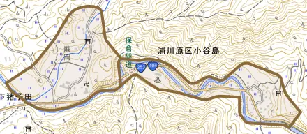 浦川原区小谷島とその周辺の地図。町の範囲を重ねている