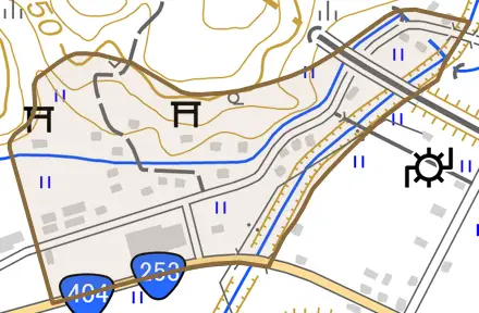 浦川原区六日町とその周辺の地図。町の範囲を重ねている