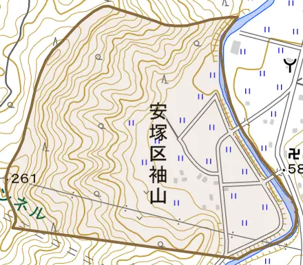 安塚区袖山とその周辺の地図。町の範囲を重ねている