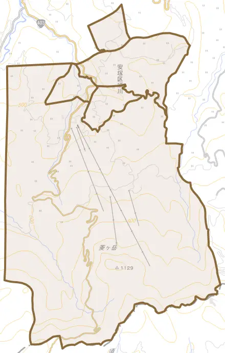 安塚区須川とその周辺の地図。町の範囲を重ねている