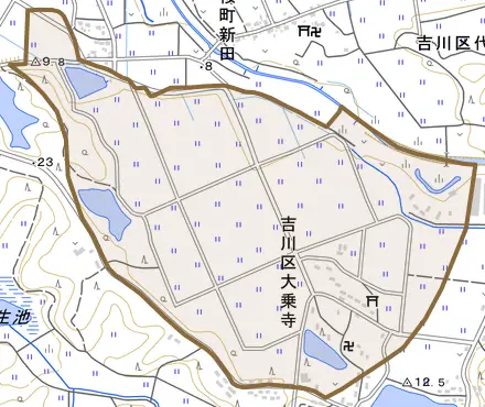 吉川区大乗寺とその周辺の地図。町の範囲を重ねている