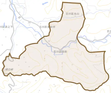 吉川区国田とその周辺の地図。町の範囲を重ねている