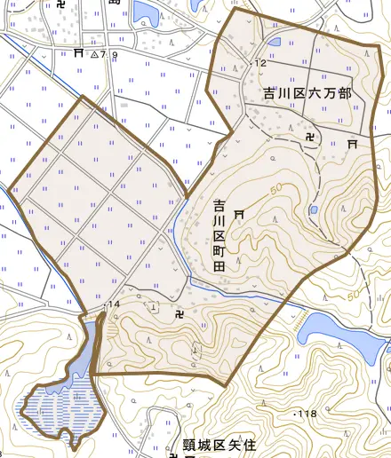 吉川区六万部とその周辺の地図。町の範囲を重ねている