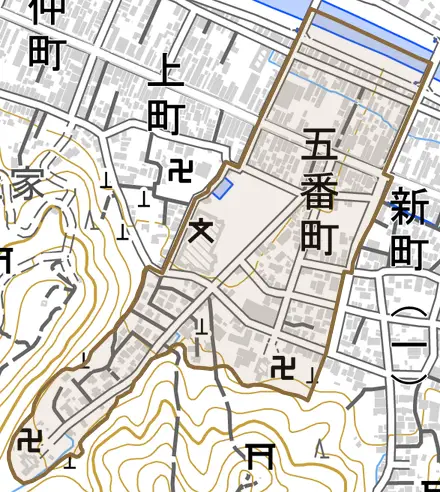 五番町とその周辺の地図。町の範囲を重ねている