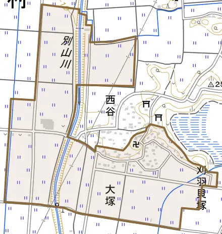 大字大塚とその周辺の地図。町の範囲を重ねている