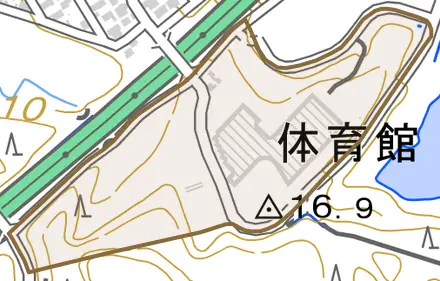 大字半田とその周辺の地図。町の範囲を重ねている