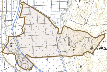 大字上条とその周辺の地図。町の範囲を重ねている