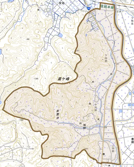 大字加納とその周辺の地図。町の範囲を重ねている