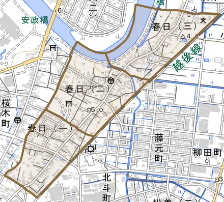 春日とその周辺の地図。町の範囲を重ねている