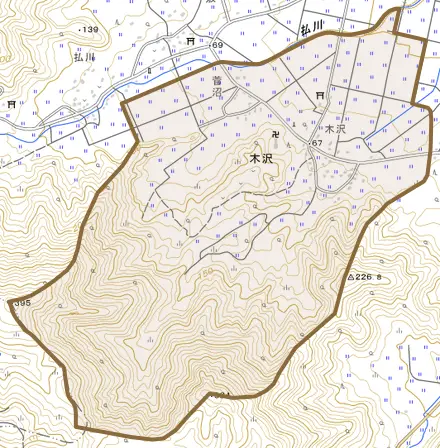 大字木沢とその周辺の地図。町の範囲を重ねている