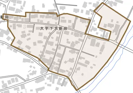 大字下大新田とその周辺の地図。町の範囲を重ねている