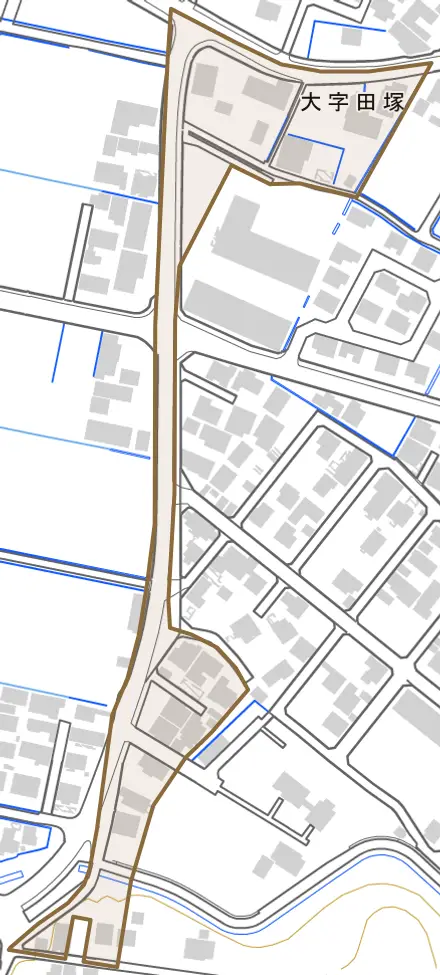 大字田塚とその周辺の地図。町の範囲を重ねている