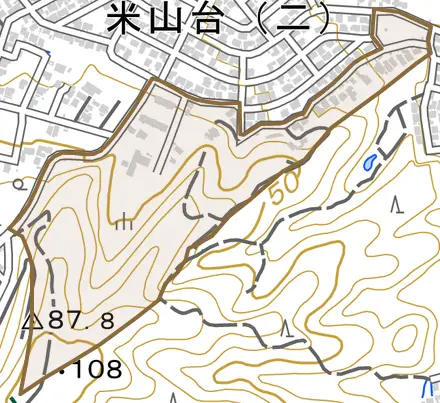 米山台東とその周辺の地図。町の範囲を重ねている