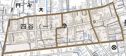 四谷とその周辺の地図。町の範囲を重ねている