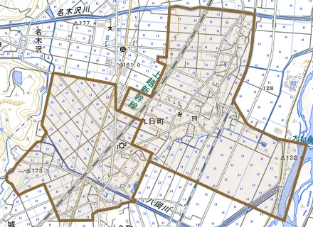 九日町とその周辺の地図。町の範囲を重ねている
