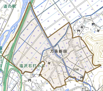 万条新田とその周辺の地図。町の範囲を重ねている