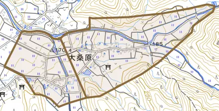 大桑原とその周辺の地図。町の範囲を重ねている