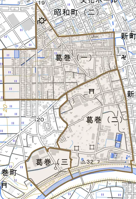 葛巻とその周辺の地図。町の範囲を重ねている