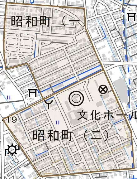 昭和町とその周辺の地図。町の範囲を重ねている