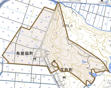 鳥屋脇町とその周辺の地図。町の範囲を重ねている
