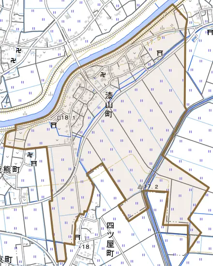 漆山町とその周辺の地図。町の範囲を重ねている