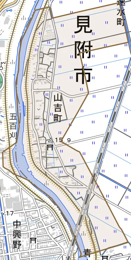 山吉町とその周辺の地図。町の範囲を重ねている