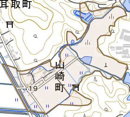 山崎町とその周辺の地図。町の範囲を重ねている