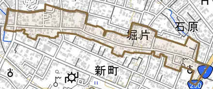堀片とその周辺の地図。町の範囲を重ねている