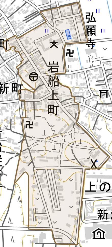 岩船上町とその周辺の地図。町の範囲を重ねている