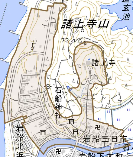 岩船三日市とその周辺の地図。町の範囲を重ねている