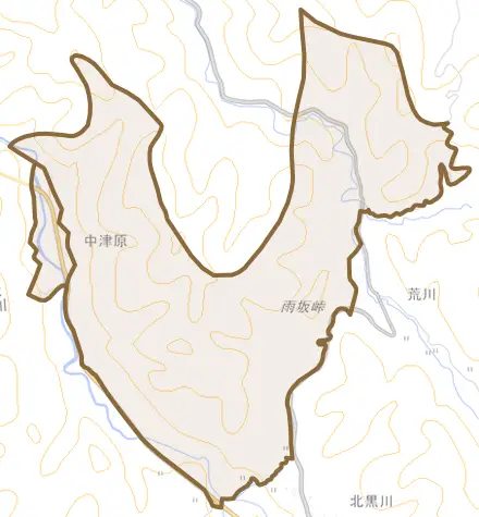 中津原とその周辺の地図。町の範囲を重ねている