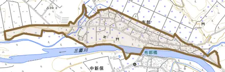 布部とその周辺の地図。町の範囲を重ねている