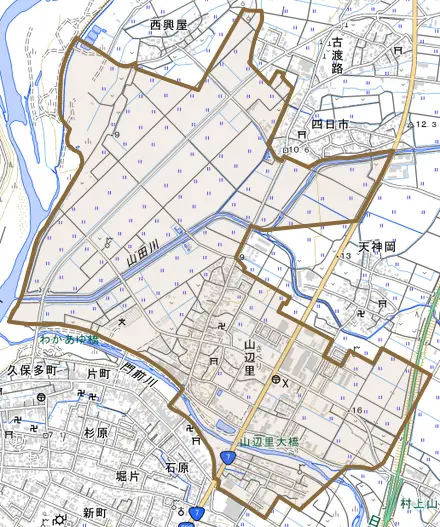 山辺里とその周辺の地図。町の範囲を重ねている