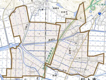 下助渕とその周辺の地図。町の範囲を重ねている